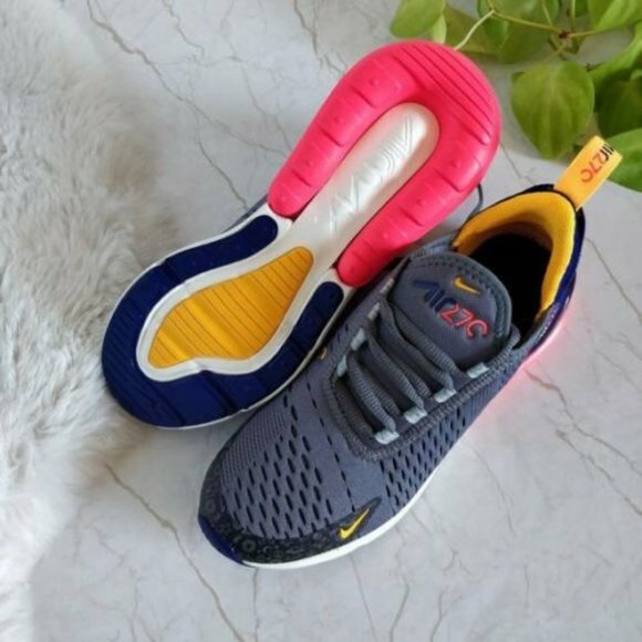 🔥𝐒𝐎𝐋𝐃 𝐎𝐔𝐓🔥 - Picture 7 of 9